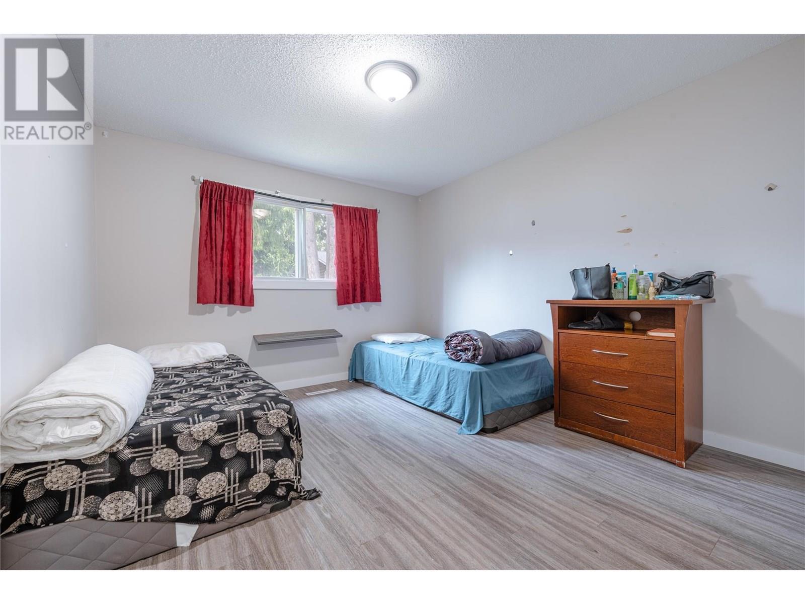 1822 A&B Maley Road, Revelstoke