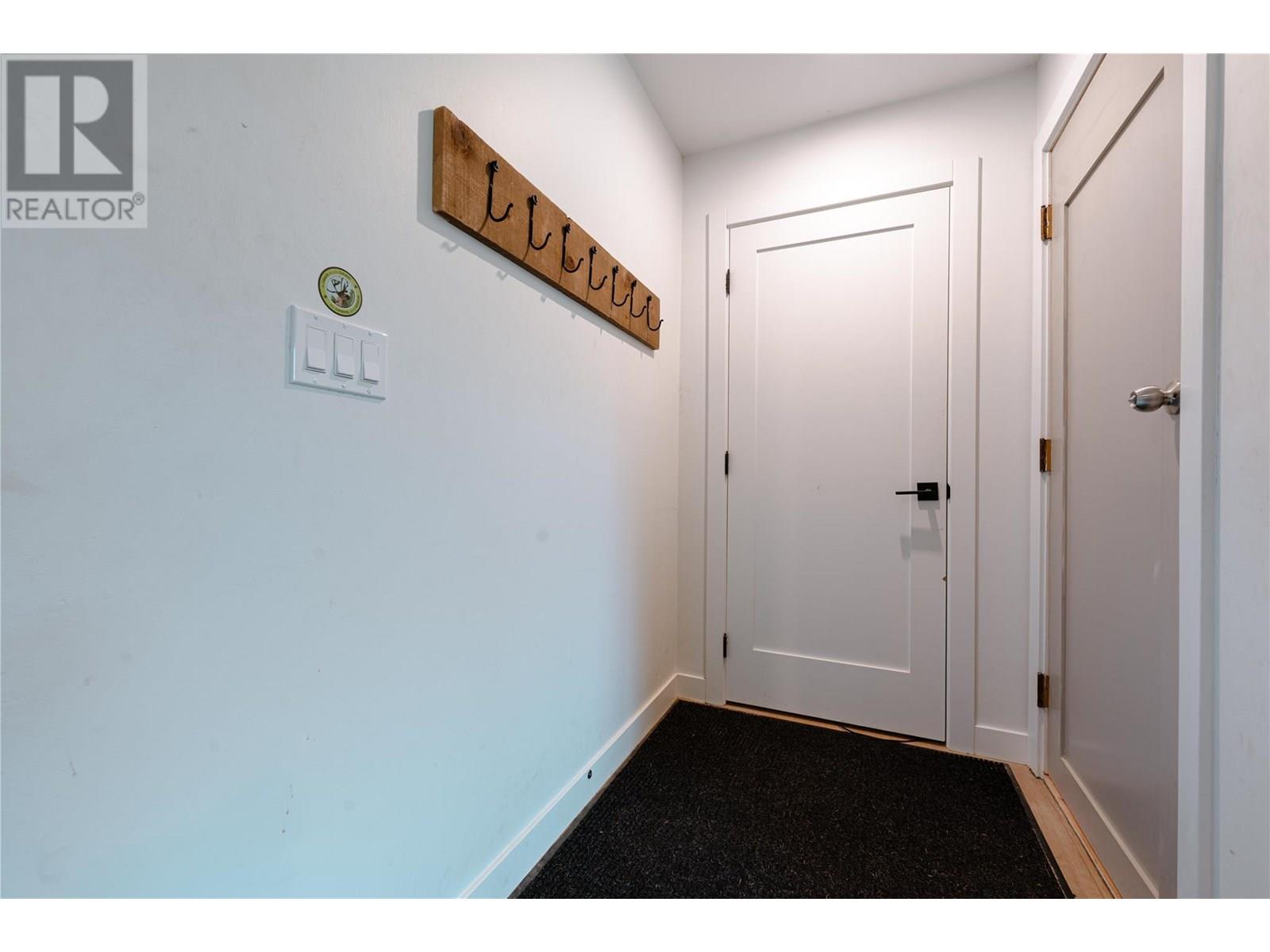 1822 A&B Maley Road, Revelstoke