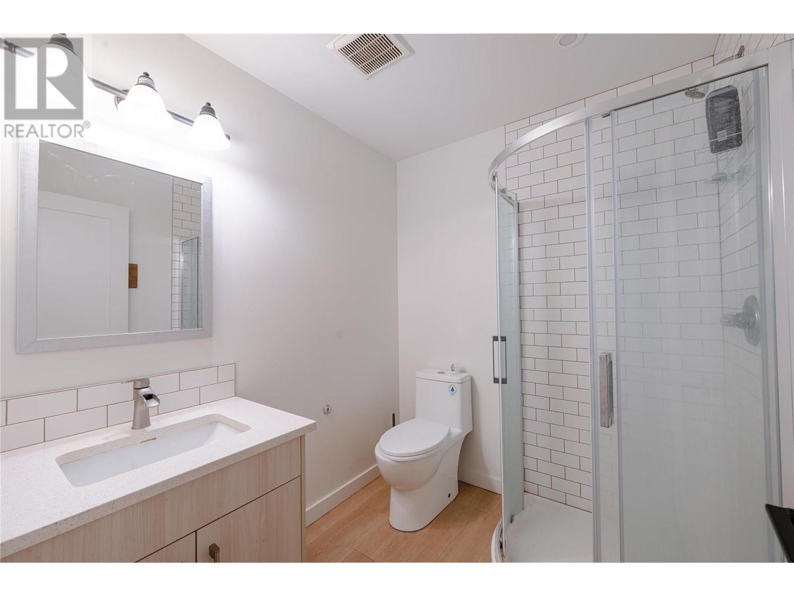 1822 A&B Maley Road, Revelstoke