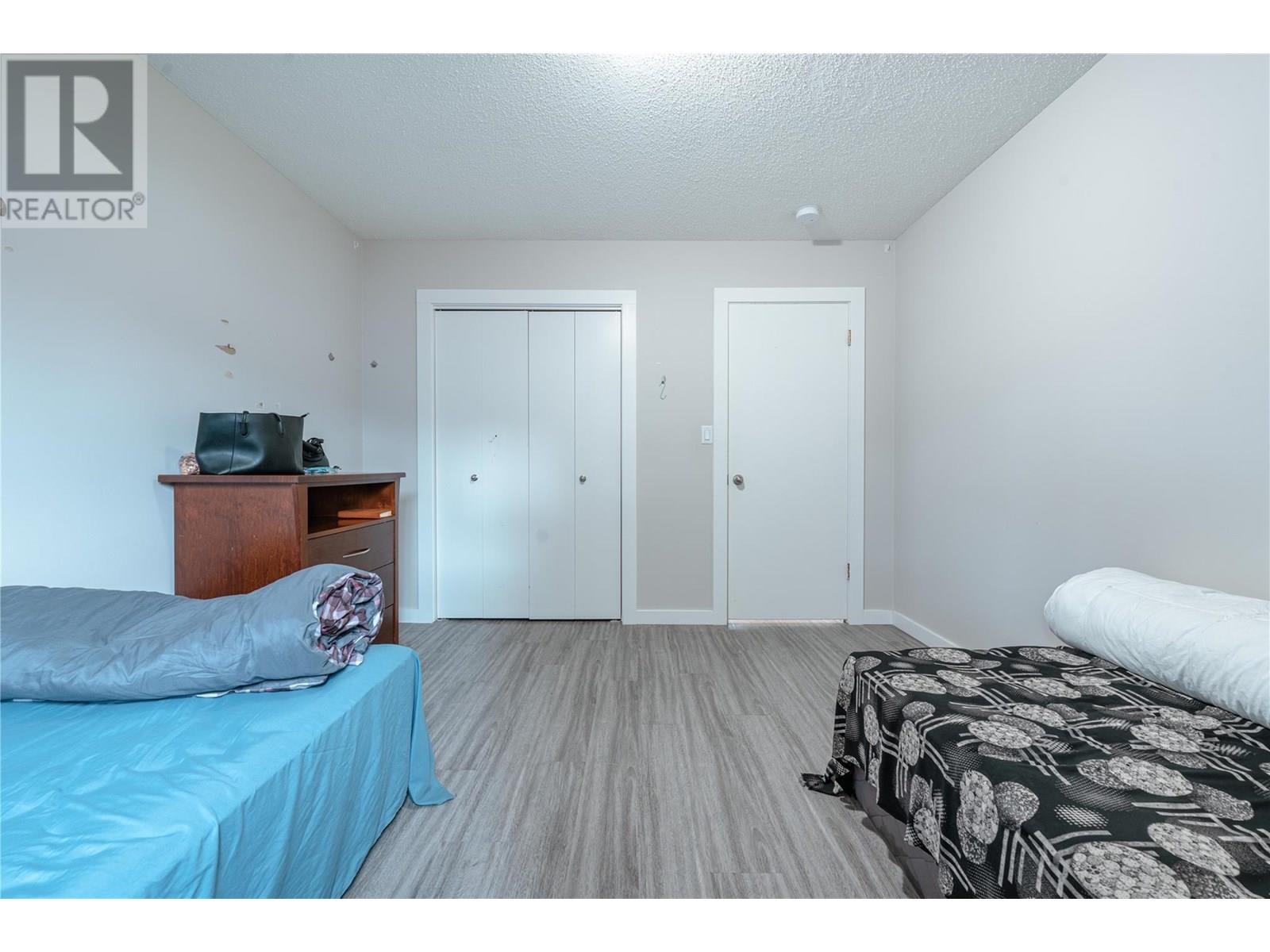 1822 A&B Maley Road, Revelstoke