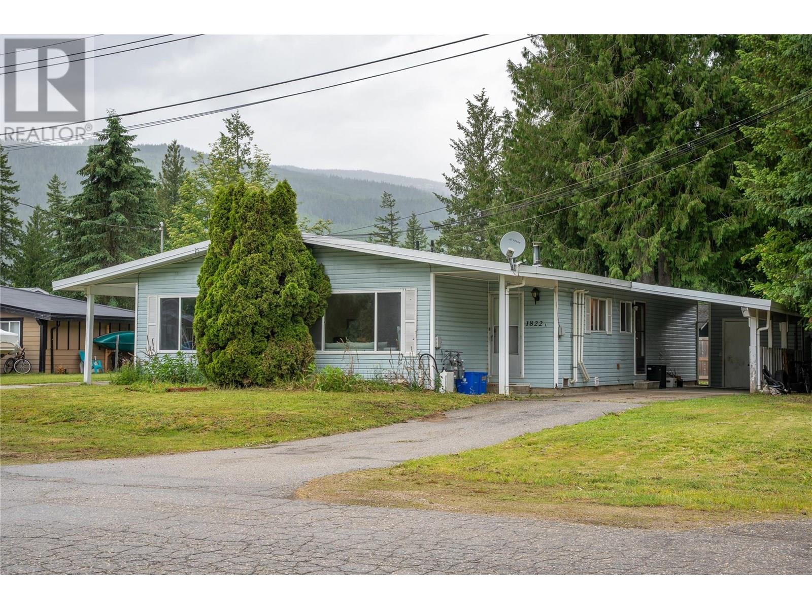 1822 A&B Maley Road, Revelstoke