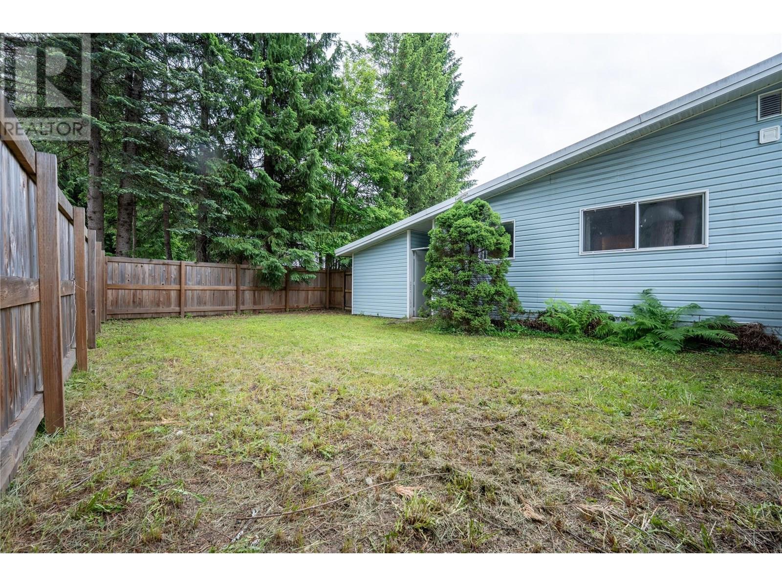 1822 A&B Maley Road, Revelstoke