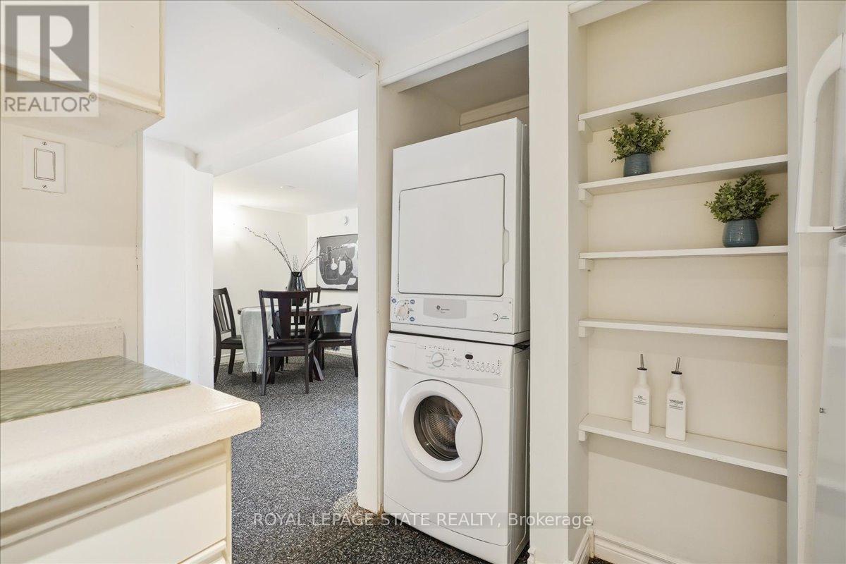 Photo 5 of 313 50 Main Street, Hamilton ON