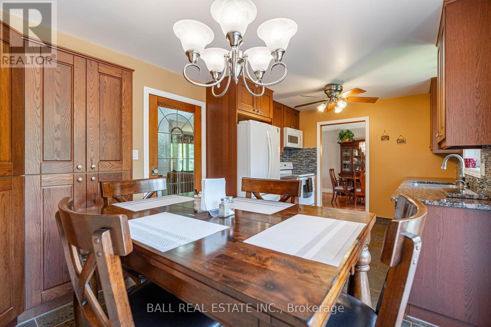 Photo 13 of 48 Blackwater Road, Brock ON