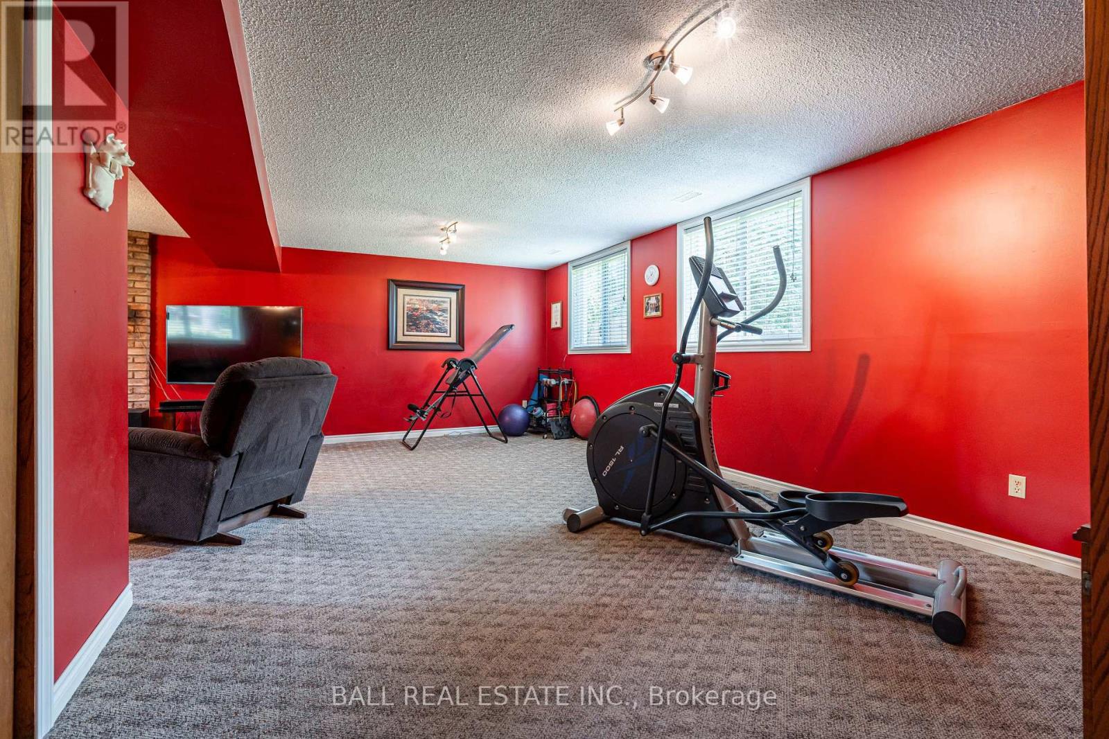 Photo 19 of 48 Blackwater Road, Brock ON