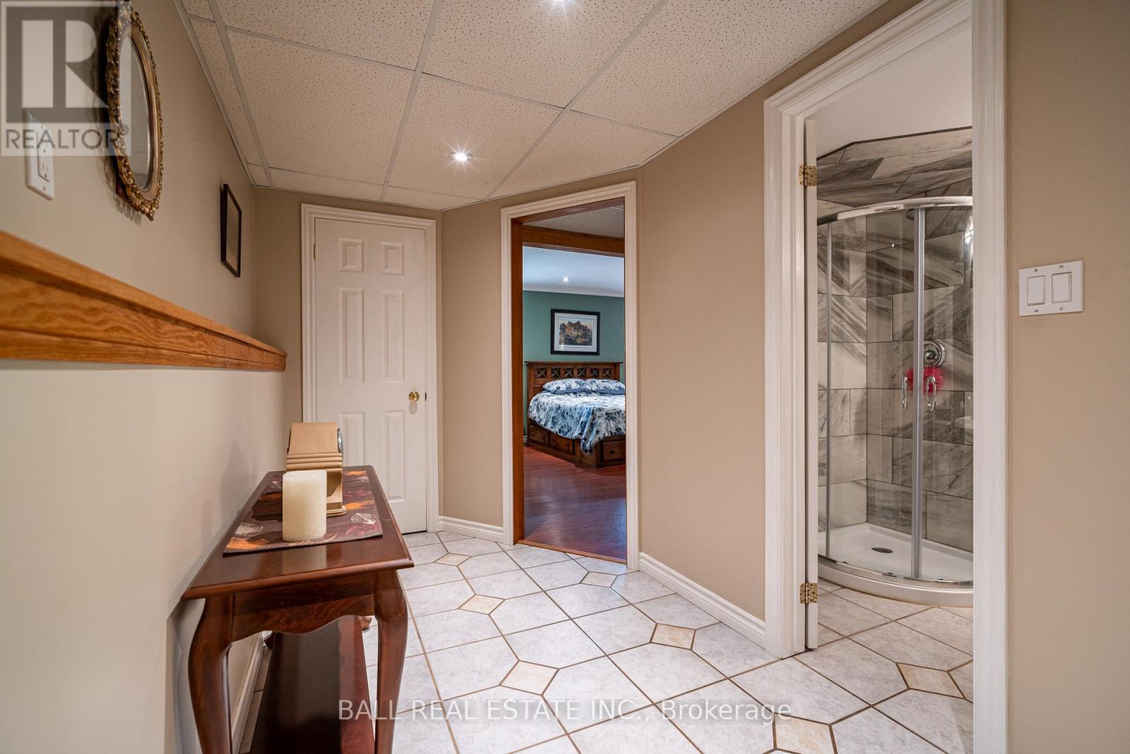 Photo 27 of 48 Blackwater Road, Brock ON