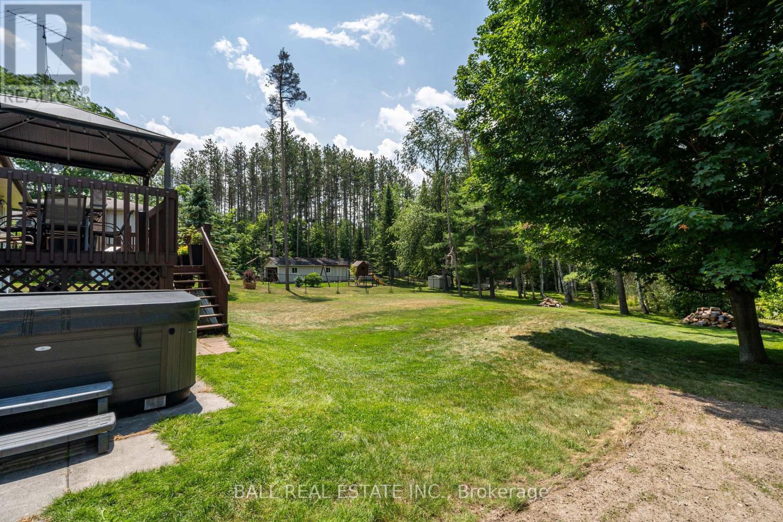 Photo 31 of 48 Blackwater Road, Brock ON