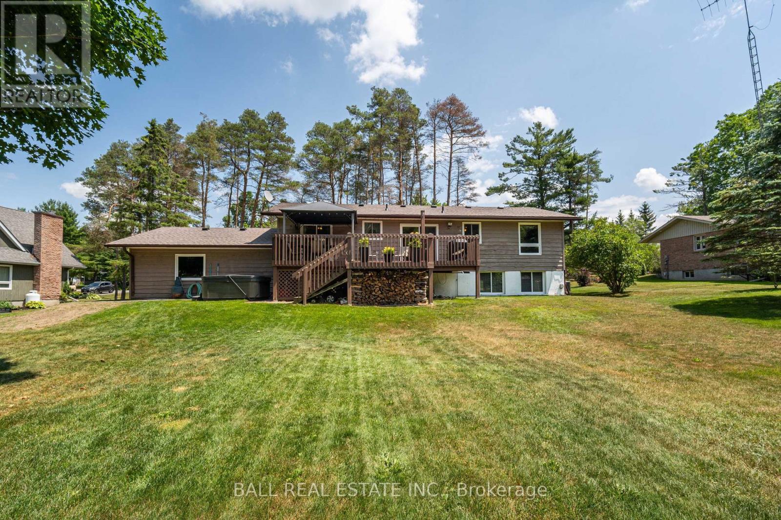 Photo 32 of 48 Blackwater Road, Brock ON