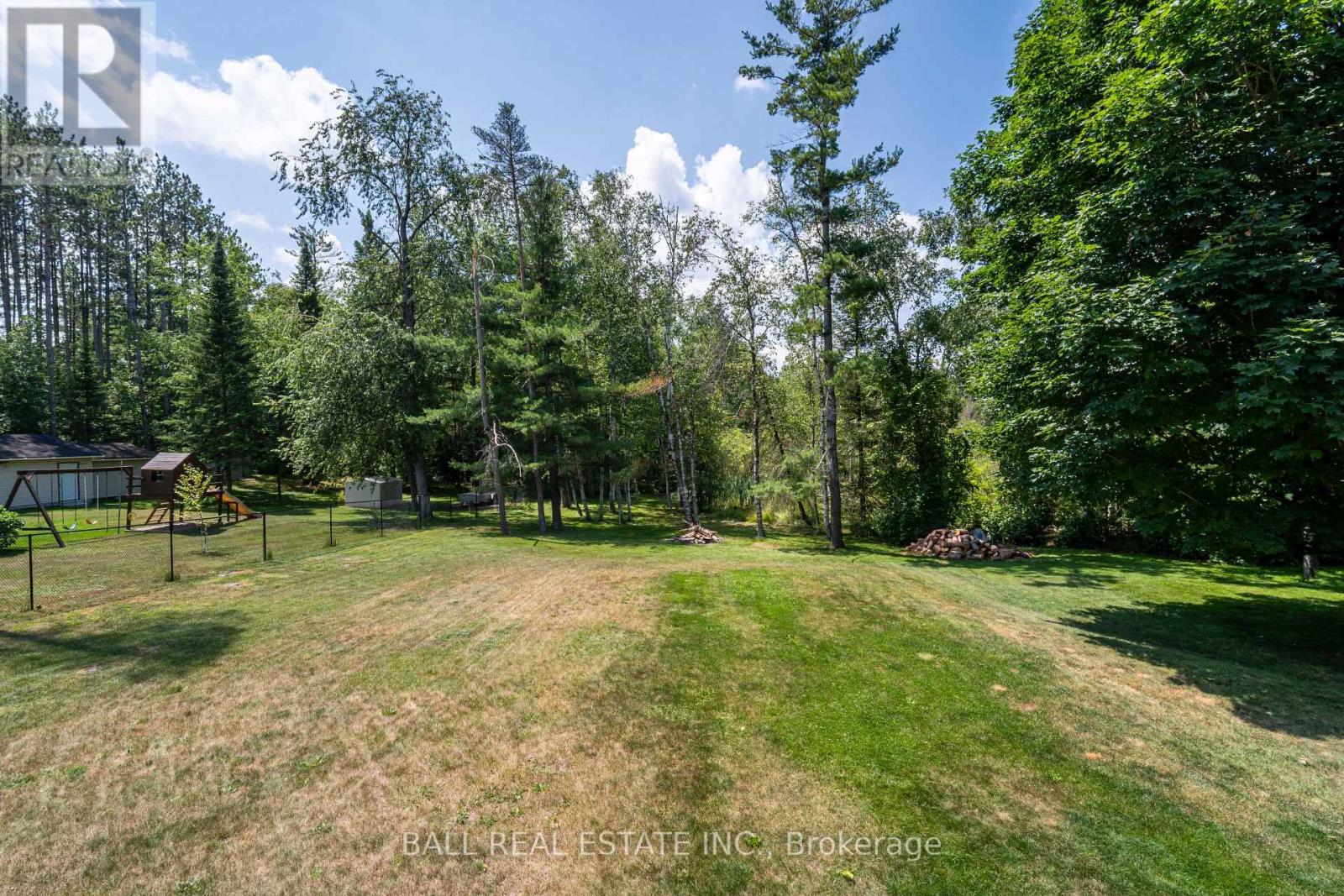 Photo 37 of 48 Blackwater Road, Brock ON