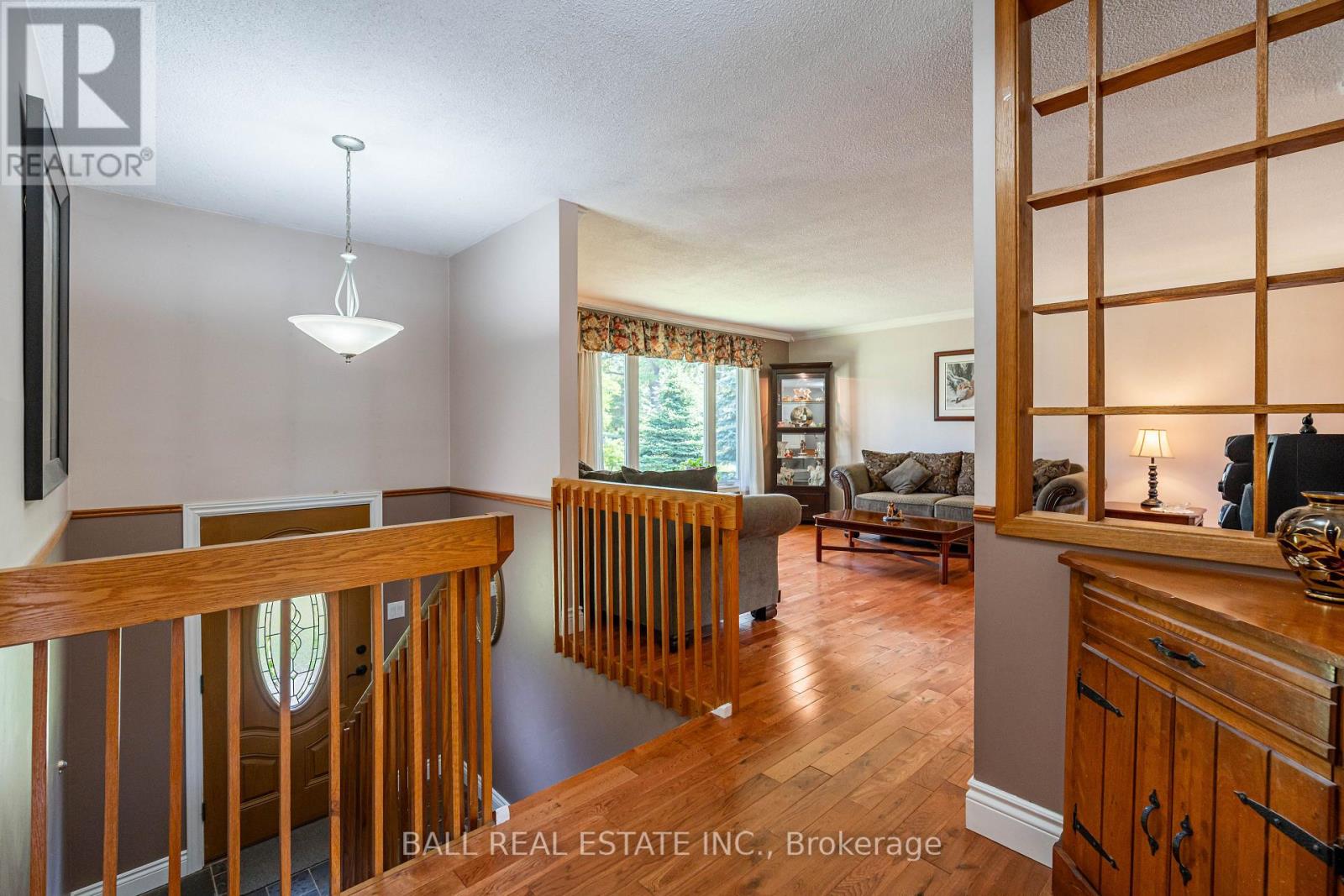 Photo 5 of 48 Blackwater Road, Brock ON