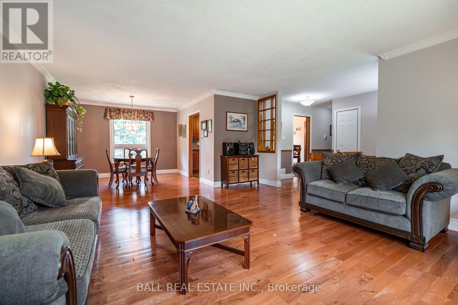 Photo 7 of 48 Blackwater Road, Brock ON