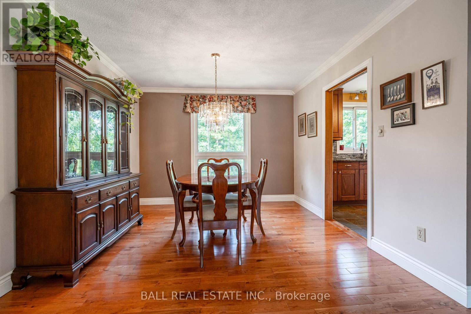 Photo 8 of 48 Blackwater Road, Brock ON