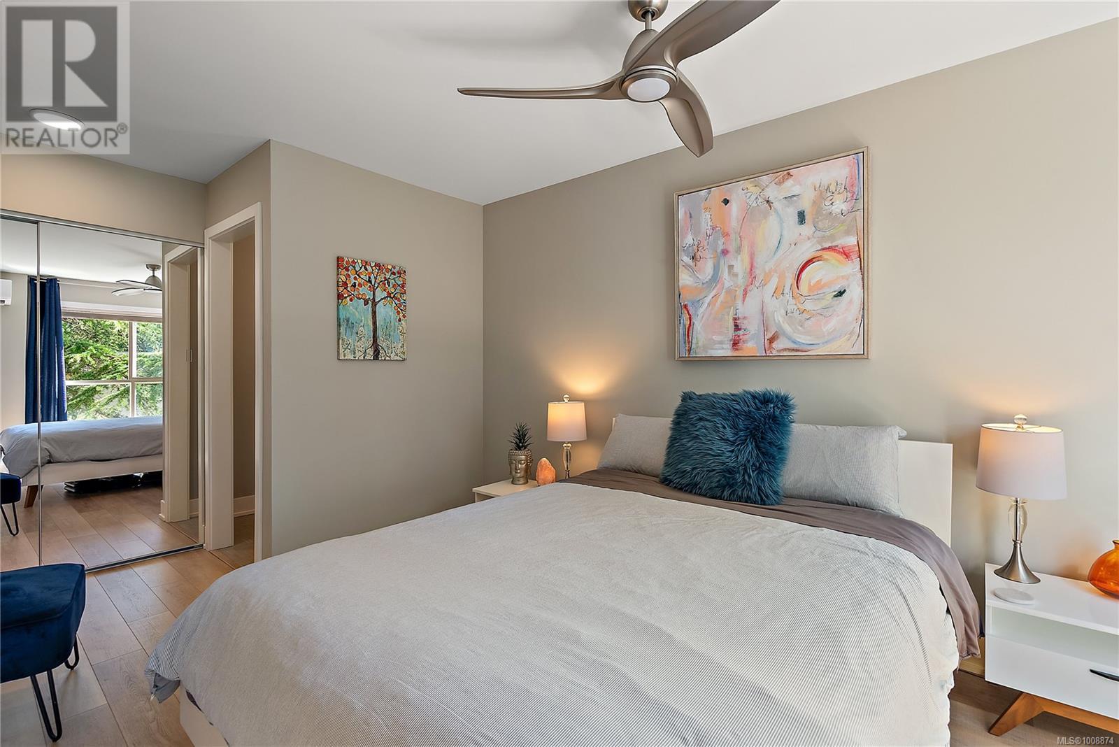 Photo 9 of 411 2529 Wark St, Victoria BC