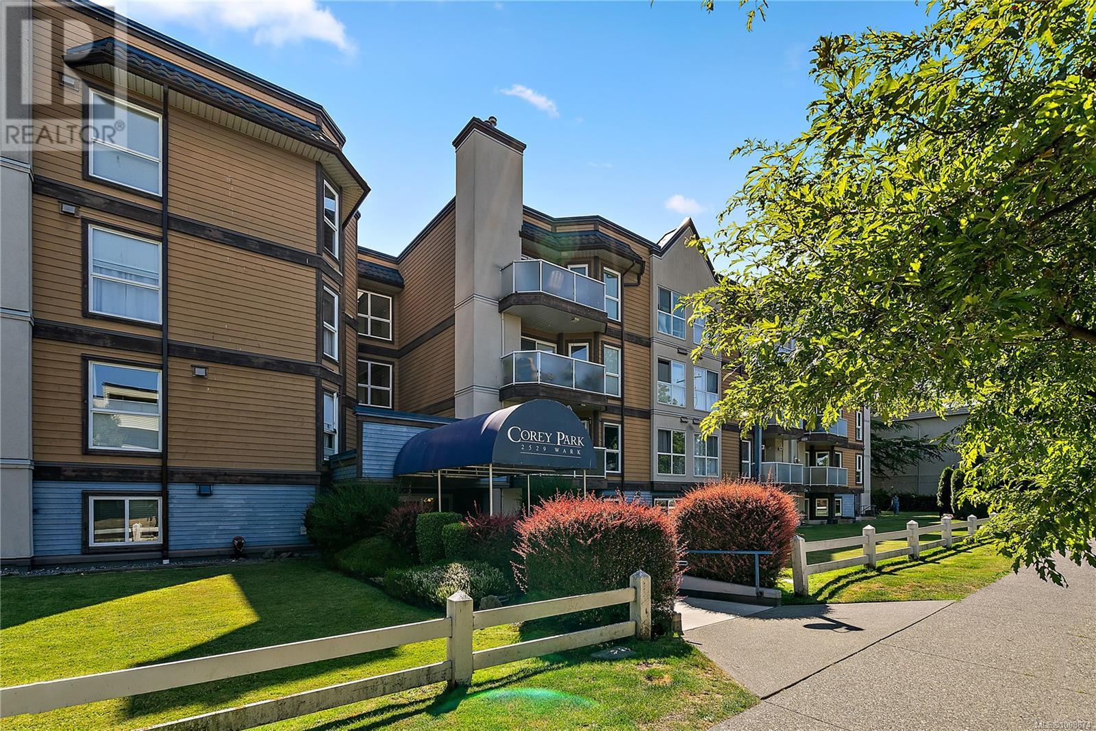 Photo 15 of 411 2529 Wark St, Victoria BC