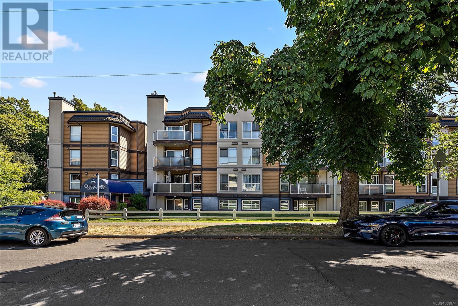 Photo 21 of 411 2529 Wark St, Victoria BC