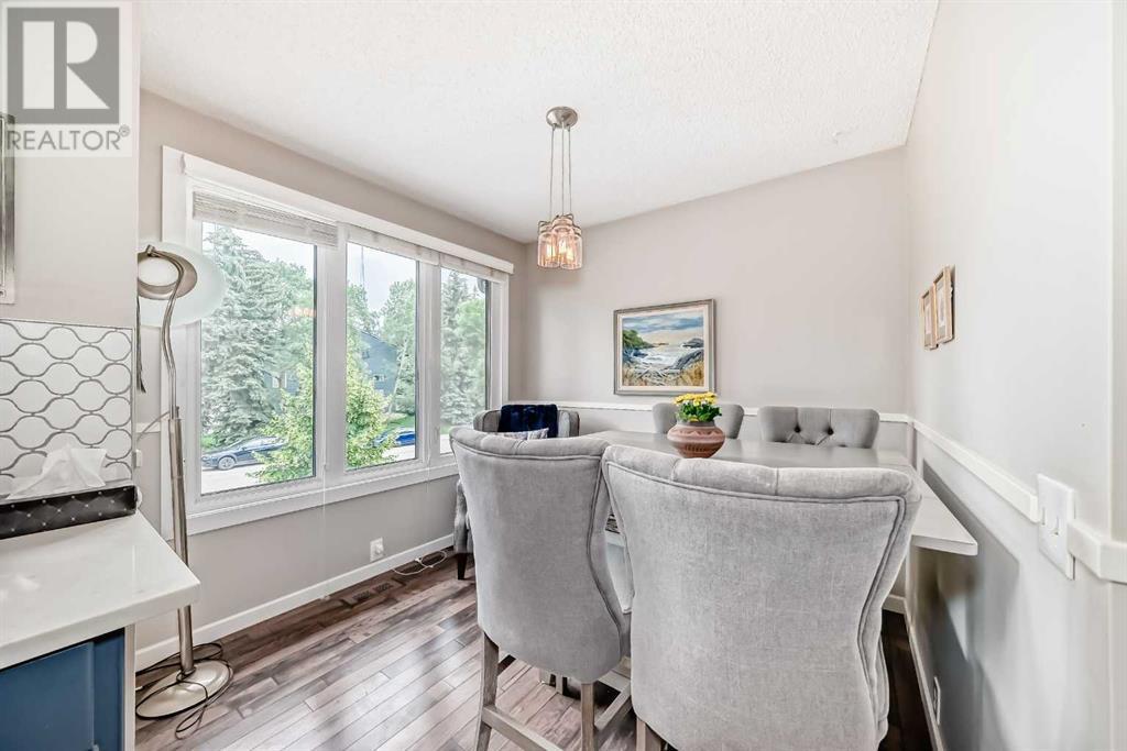 Single Family House 4 Level for Sale in  Point Drive NW Point McKay Calgary 