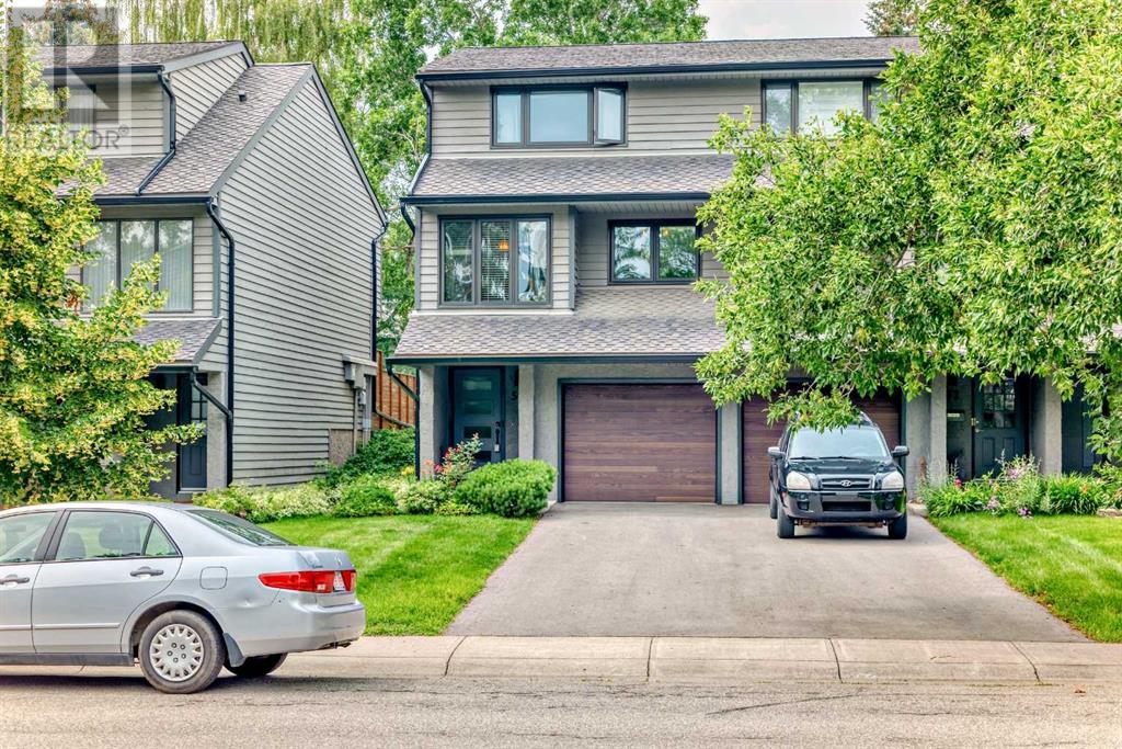 Single Family House 4 Level for Sale in  Point Drive NW Point McKay Calgary 