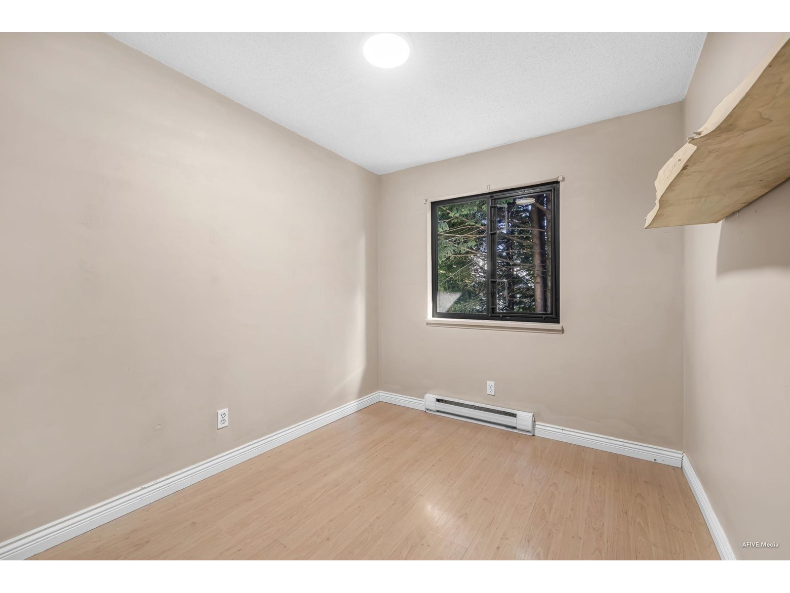 Photo 17 of 148 13758 67 Avenue, Surrey BC