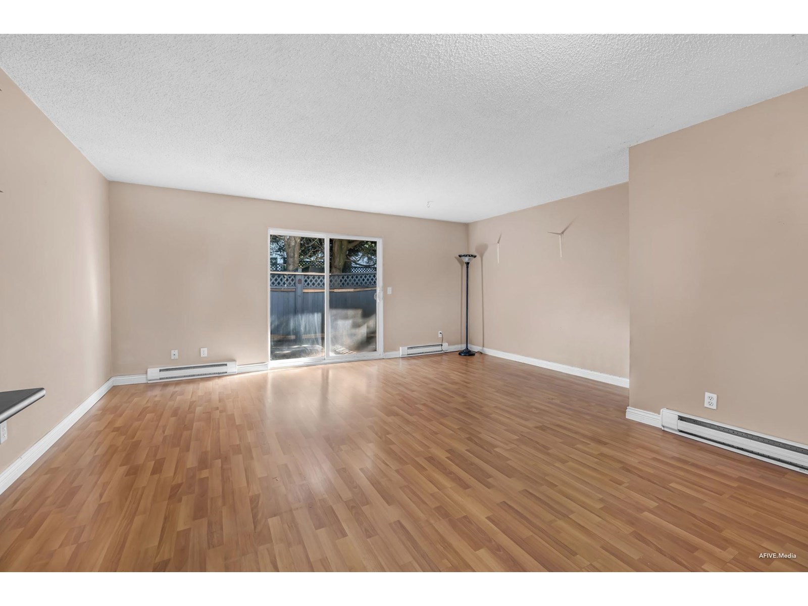 Photo 11 of 148 13758 67 Avenue, Surrey BC