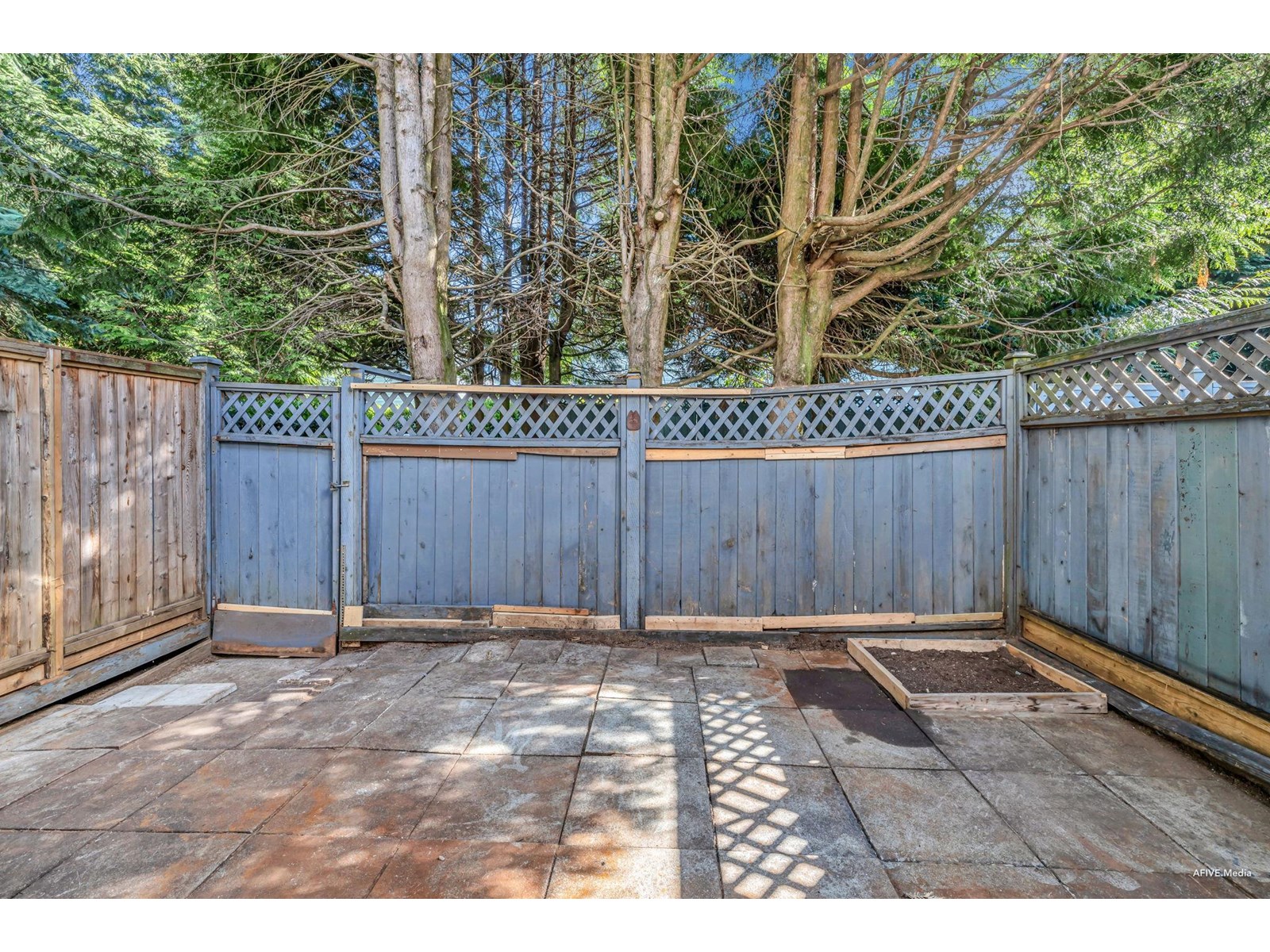 Photo 18 of 148 13758 67 Avenue, Surrey BC