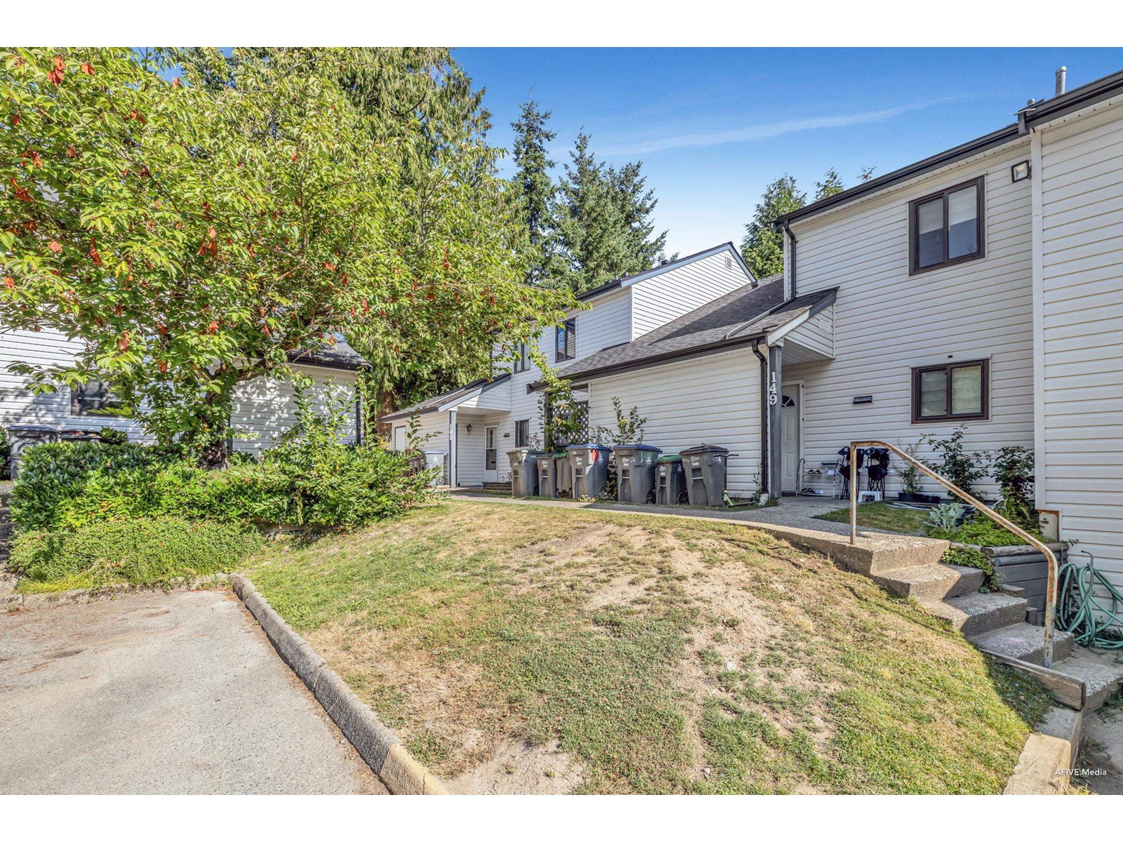 Photo 3 of 148 13758 67 Avenue, Surrey BC