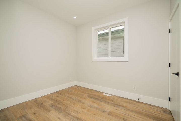 Photo 2 of 16717 15 A Avenue, Surrey BC