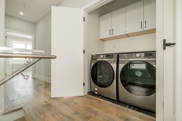 Photo 28 of 16717 15 A Avenue, Surrey BC