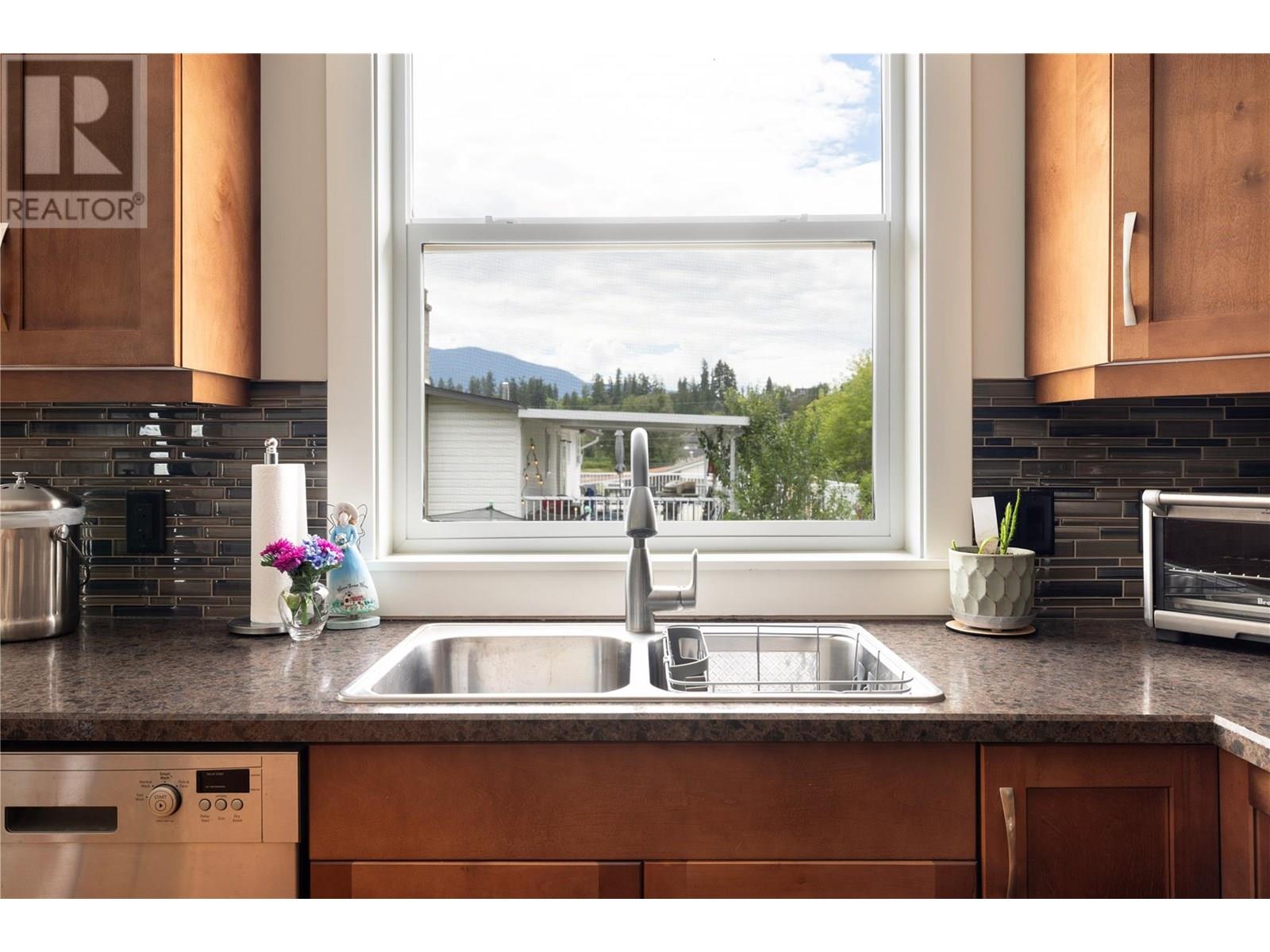 Photo 40 of 3535 Wood Avenue Unit 6, Armstrong BC