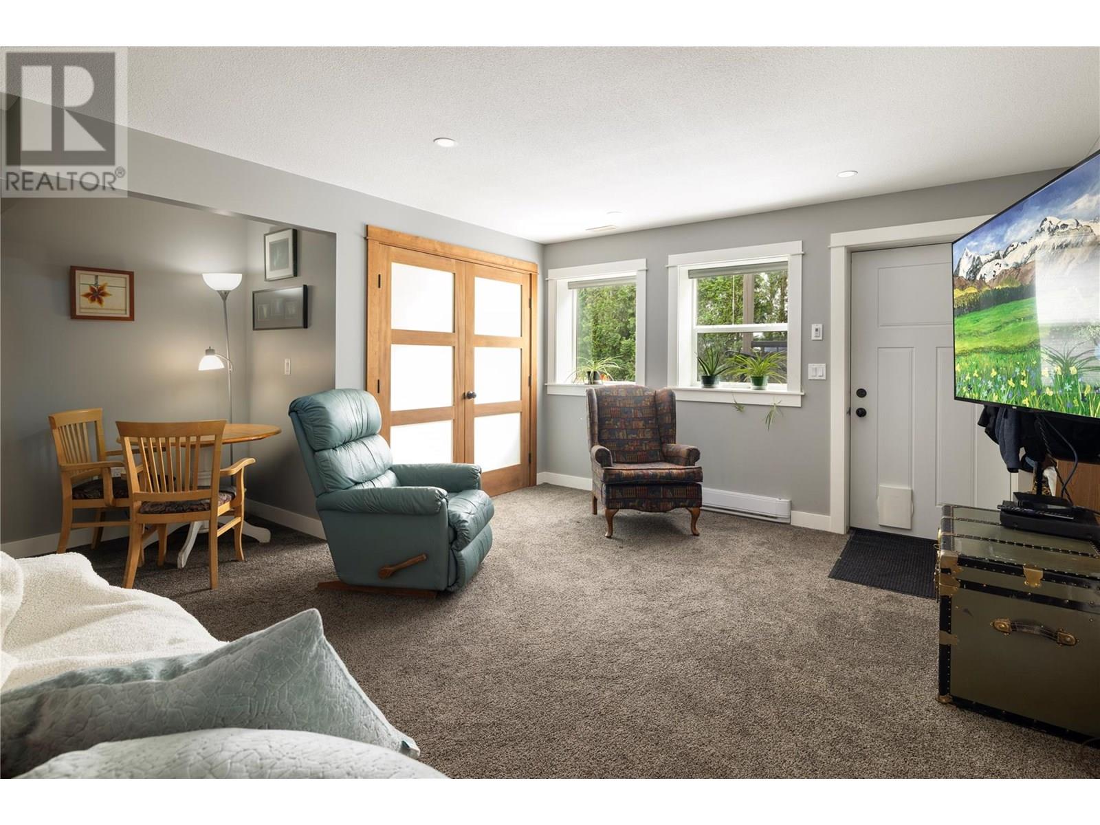 Photo 12 of 3535 Wood Avenue Unit 6, Armstrong BC