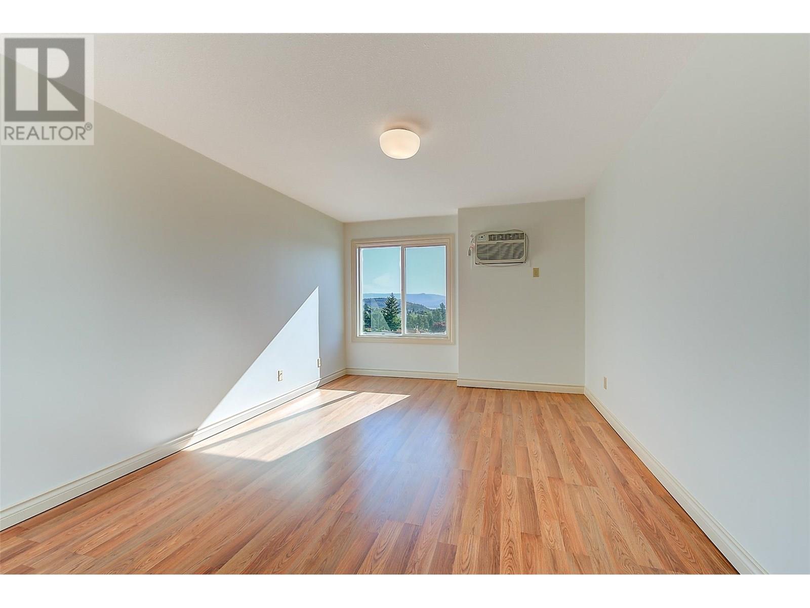 205 3815 Brown Road, West Kelowna