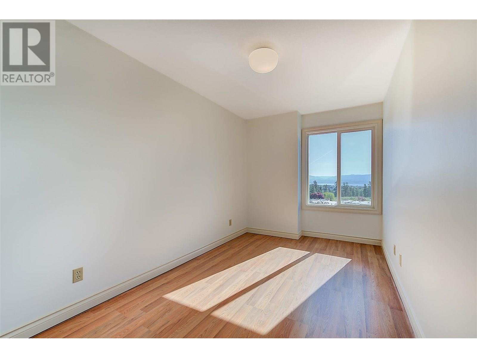 205 3815 Brown Road, West Kelowna