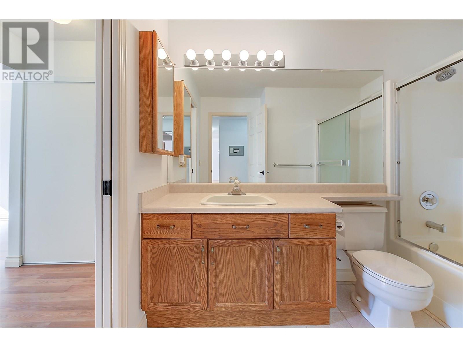 205 3815 Brown Road, West Kelowna