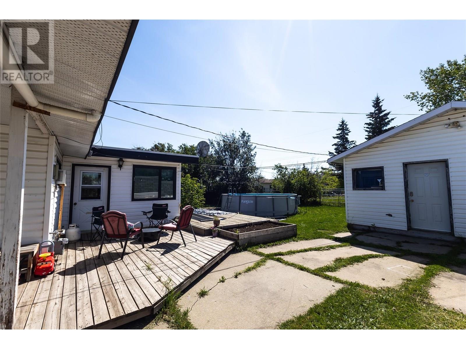 1325 115 Avenue, Dawson Creek