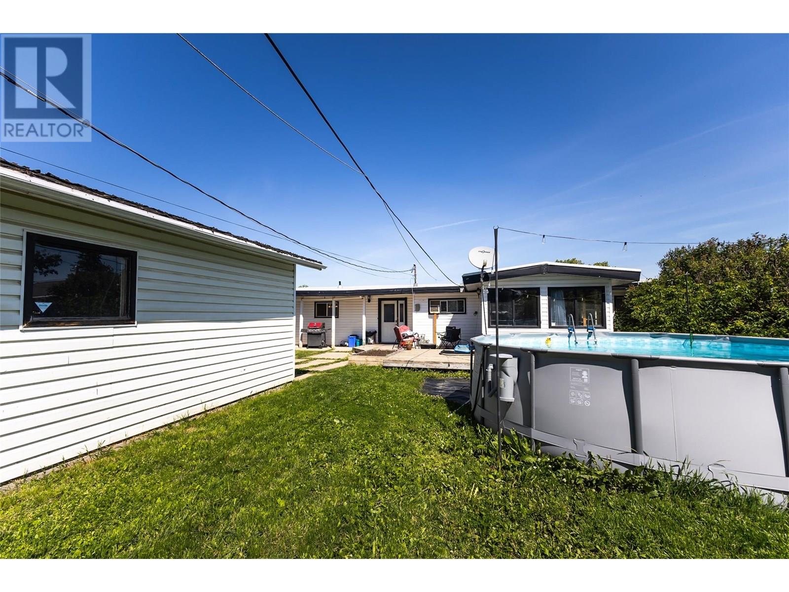 1325 115 Avenue, Dawson Creek