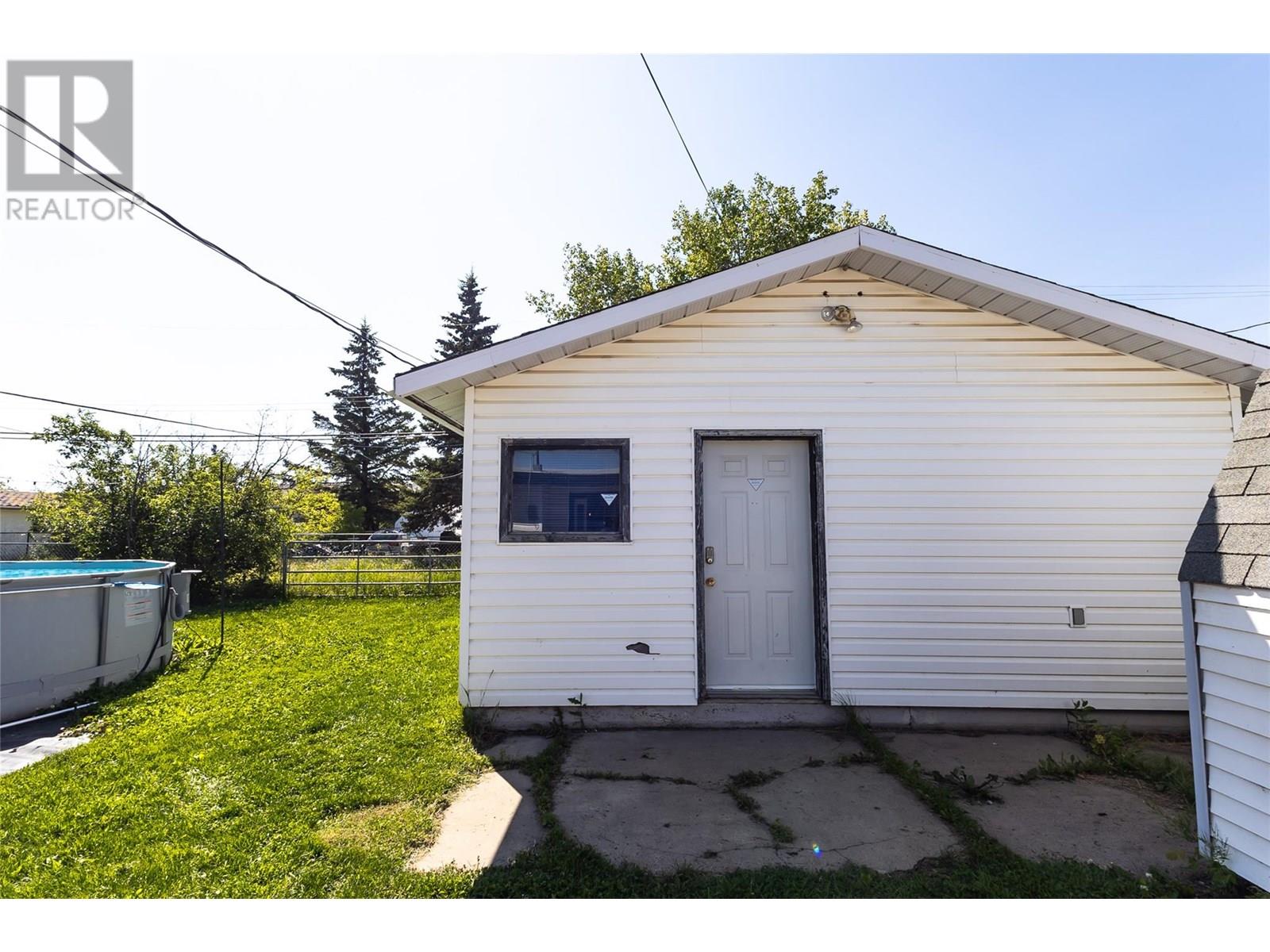 1325 115 Avenue, Dawson Creek