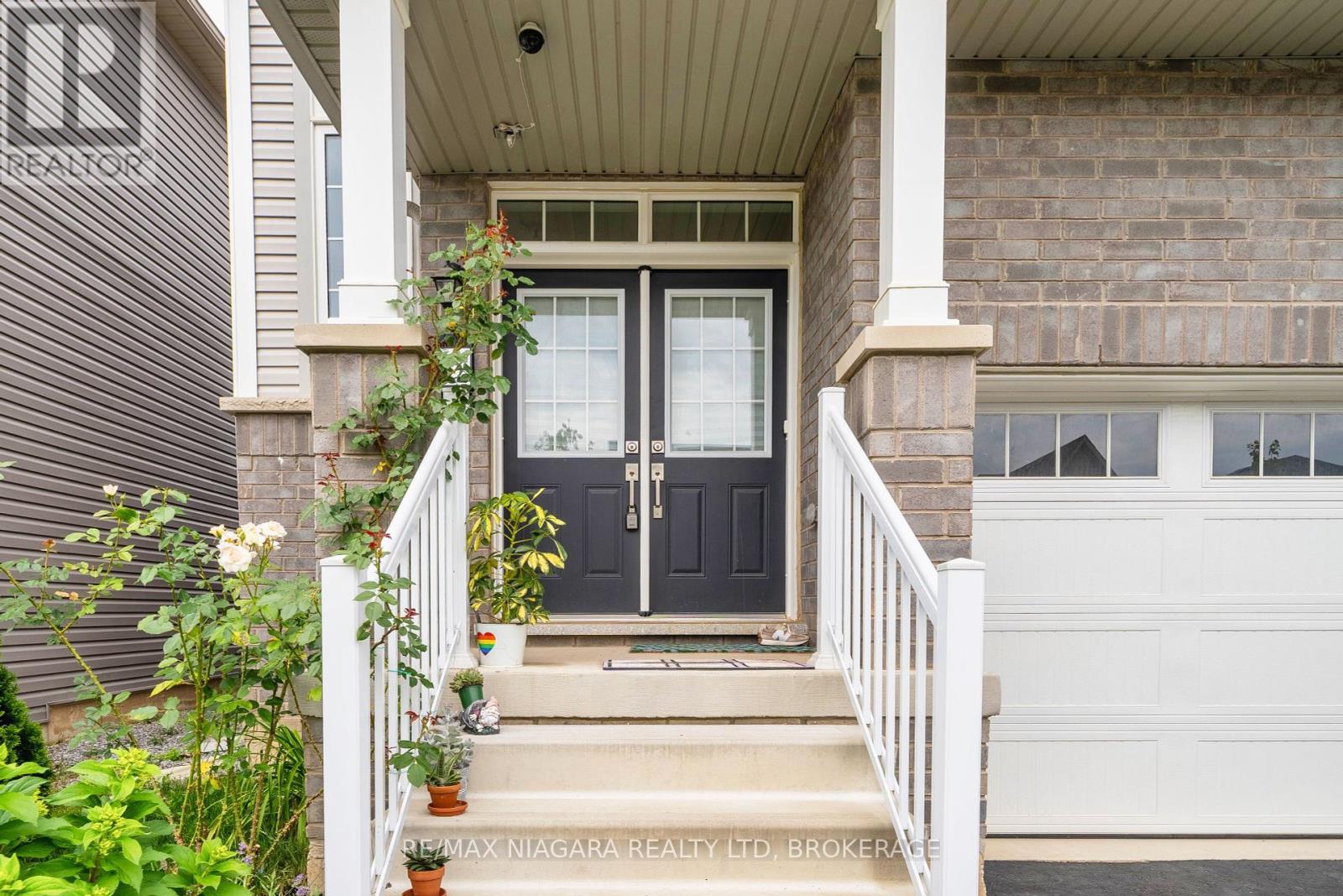 Photo 16 of 5 Steven Drive, Thorold ON