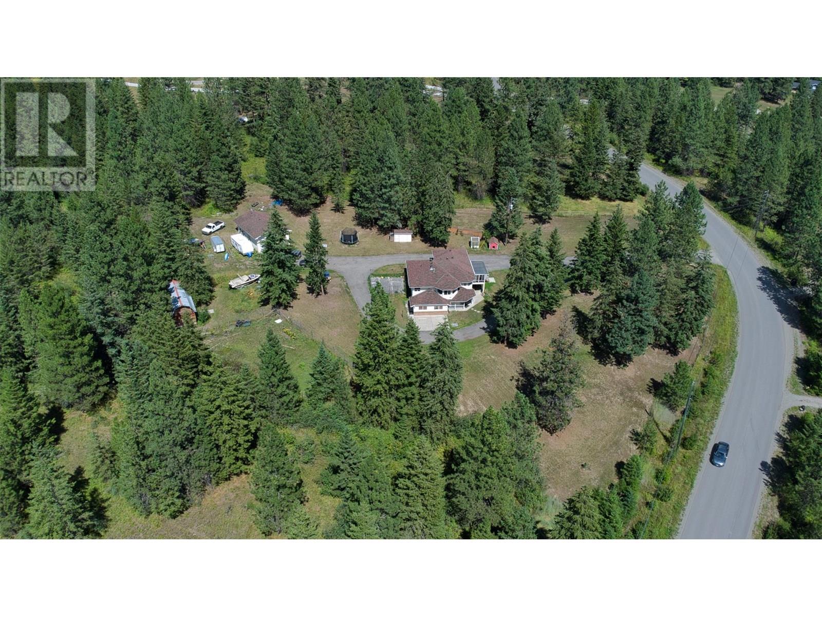 90 McInnes Road, Lumby