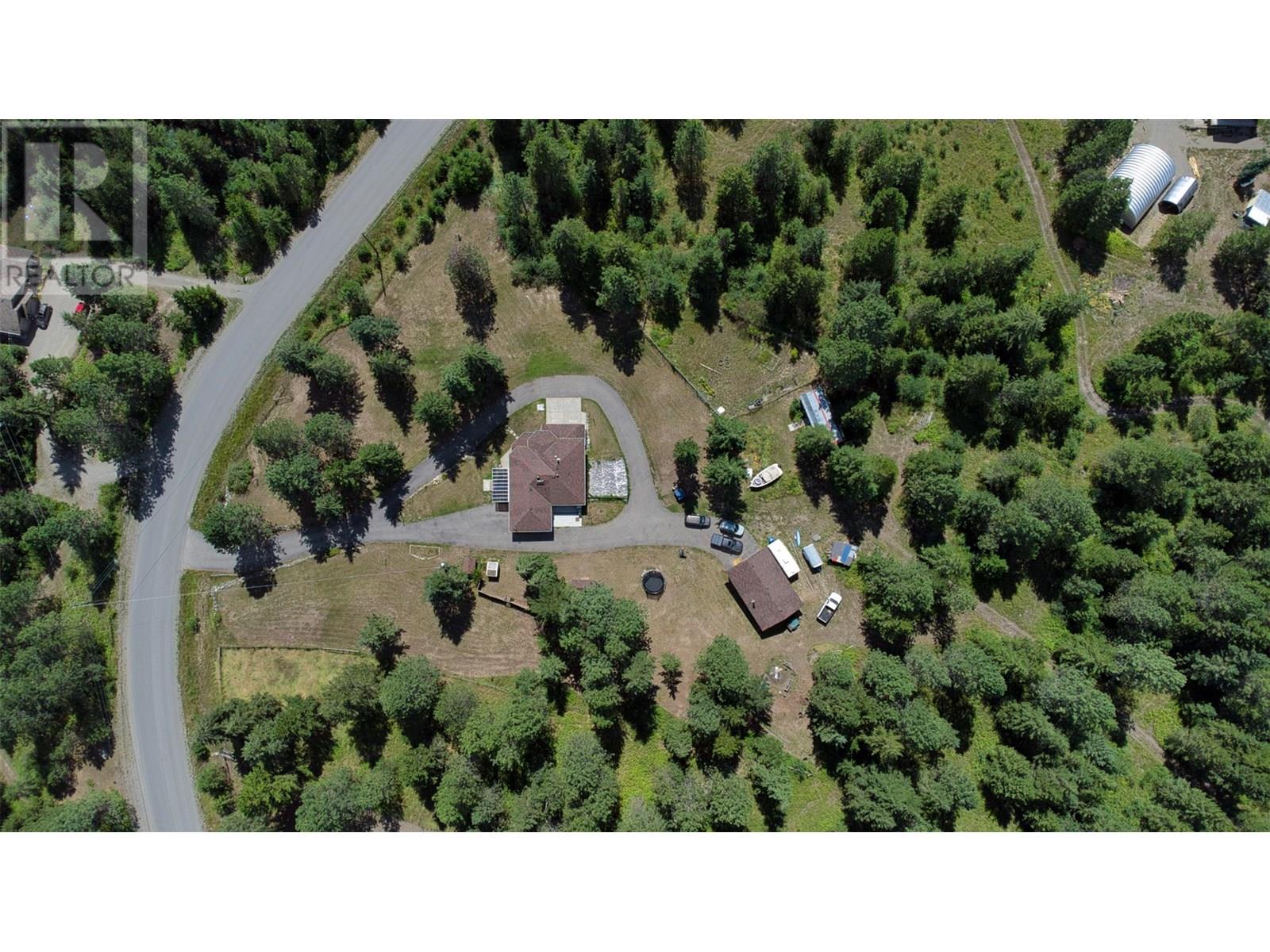 90 McInnes Road, Lumby
