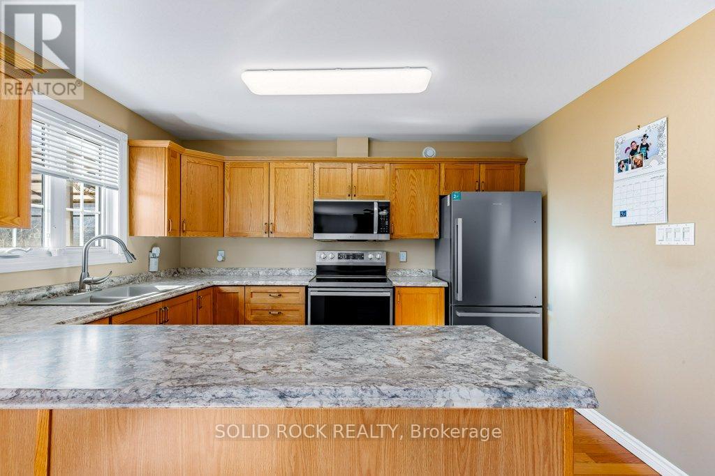 Photo 15 of 9 Grove Street, South Dundas ON