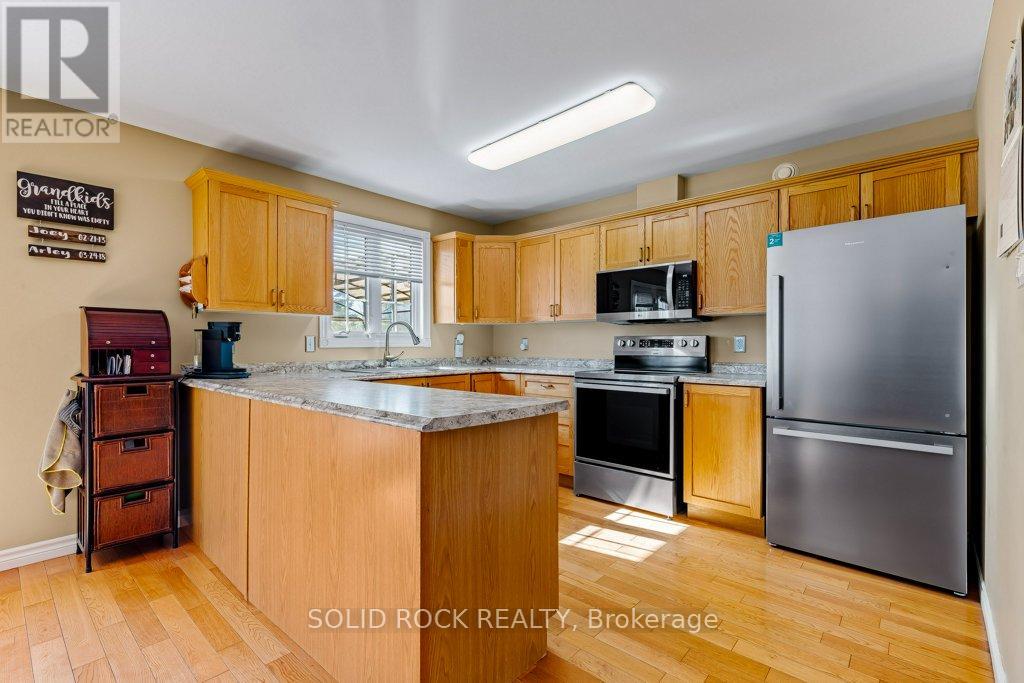 Photo 17 of 9 Grove Street, South Dundas ON
