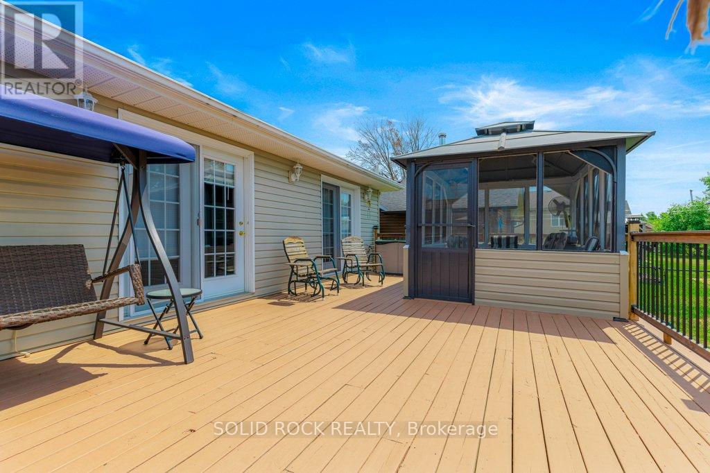 Photo 39 of 9 Grove Street, South Dundas ON
