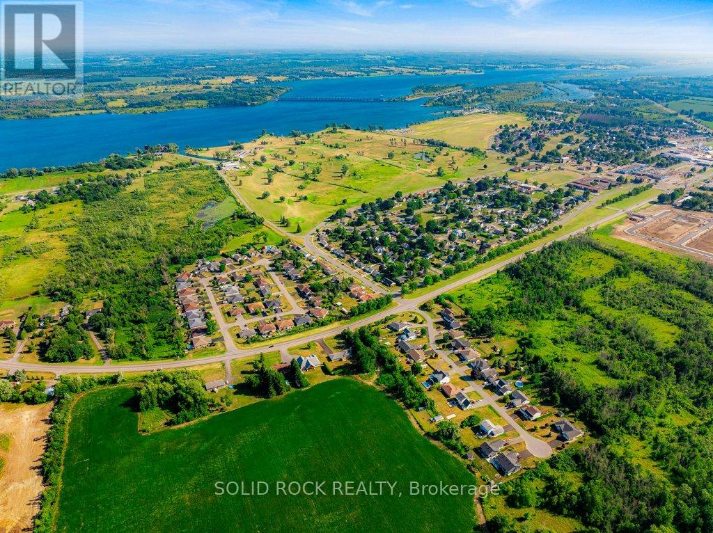 Photo 46 of 9 Grove Street, South Dundas ON
