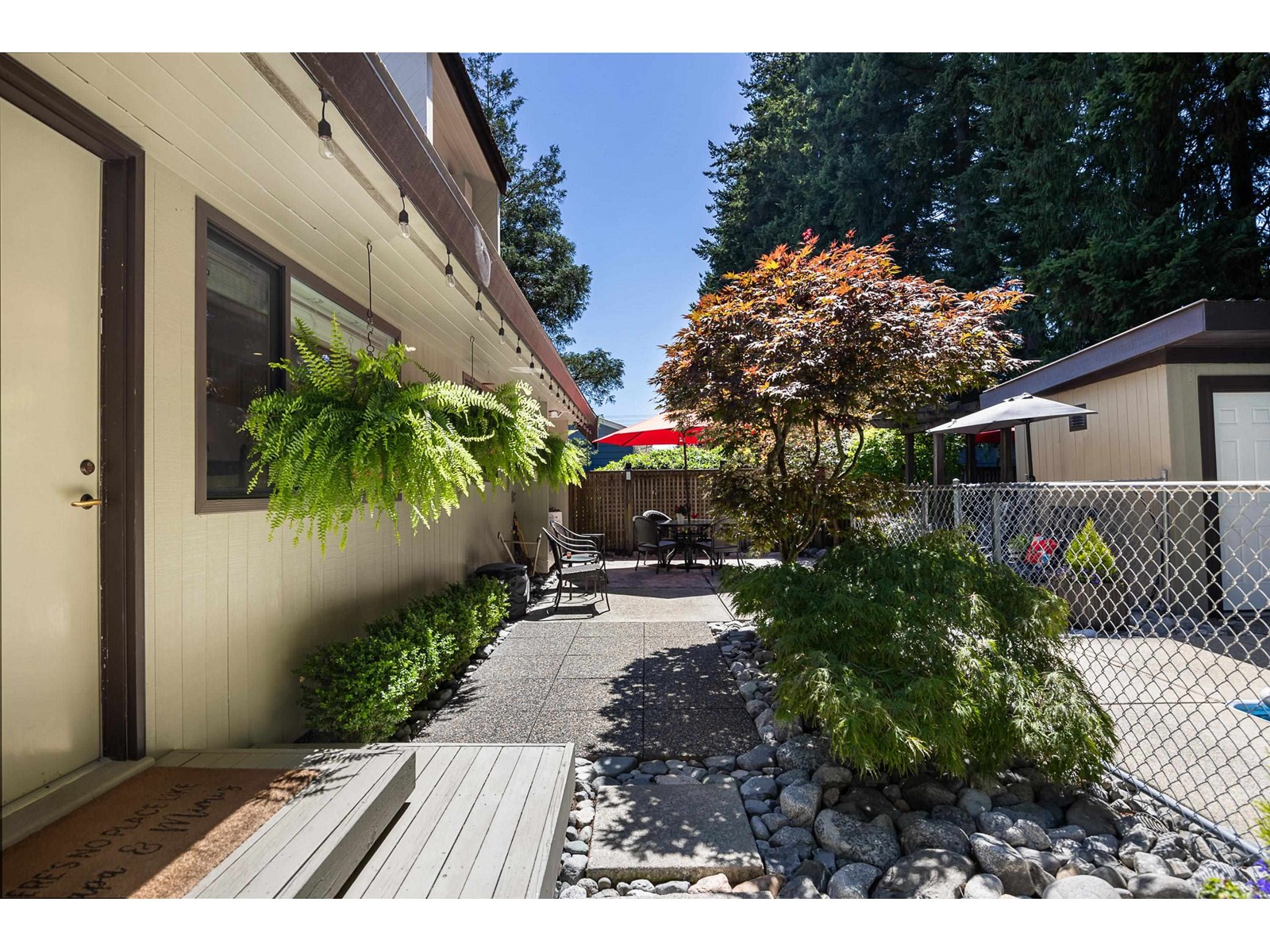 Photo 6 of 3279 Chestnut Street, Abbotsford BC