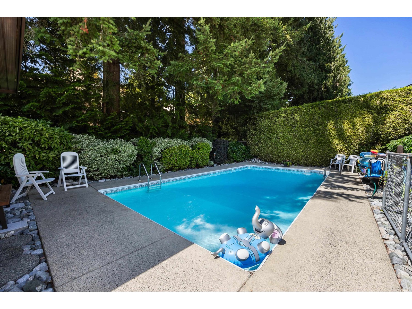Photo 28 of 3279 Chestnut Street, Abbotsford BC