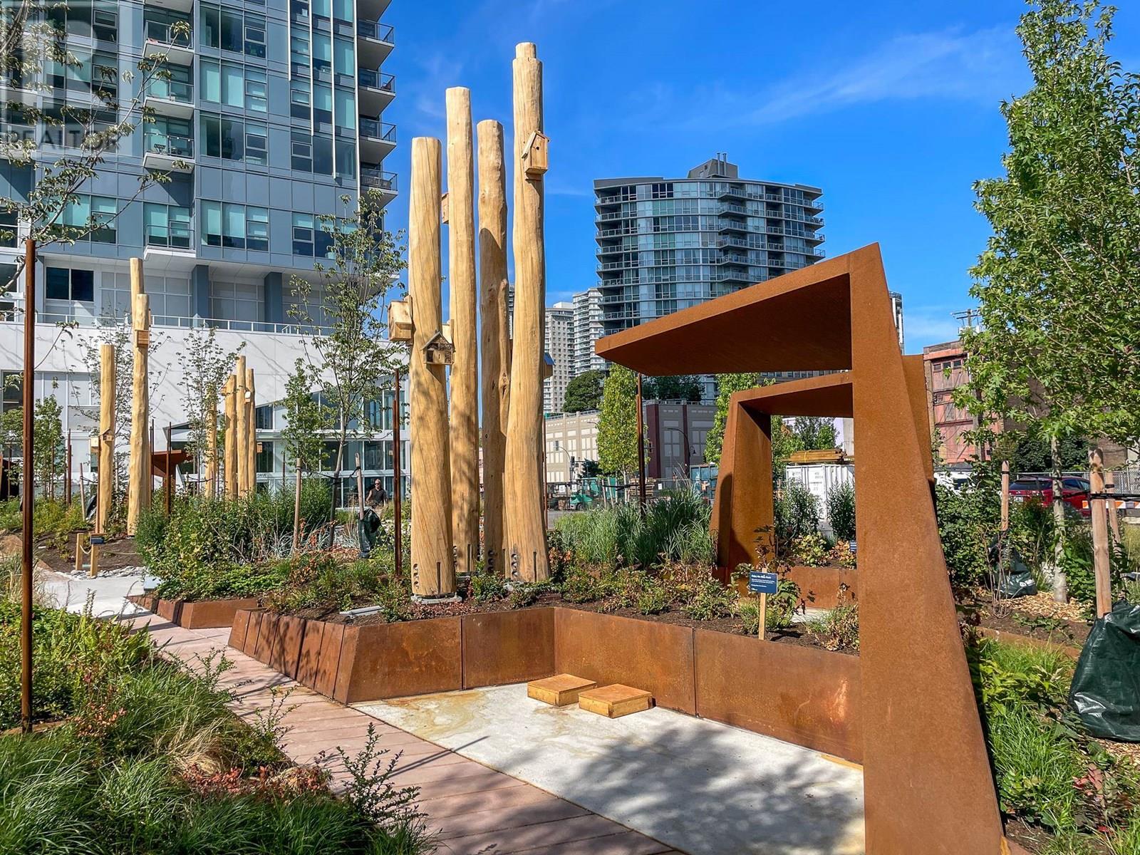 1307 660 QUAYSIDE DRIVE, New Westminster
