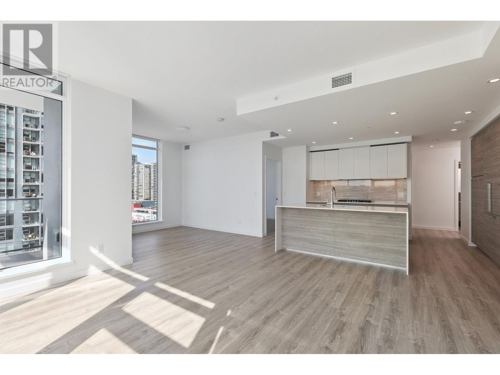 1307 660 QUAYSIDE DRIVE, New Westminster