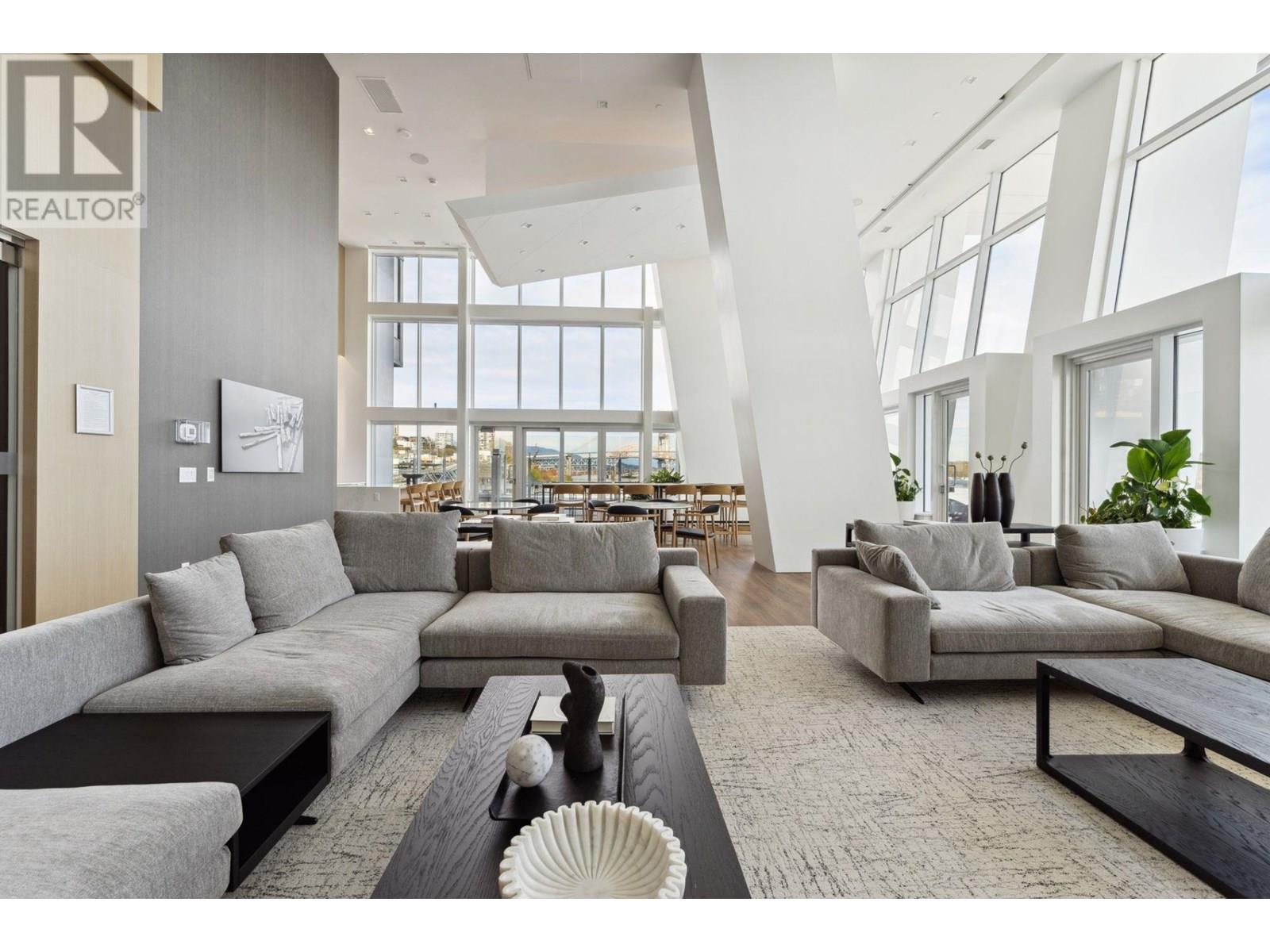 1307 660 QUAYSIDE DRIVE, New Westminster