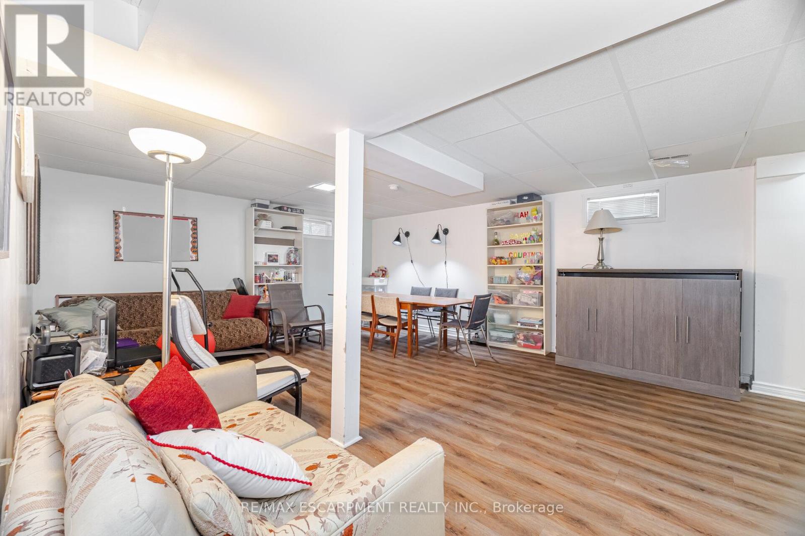 Photo 38 of 178 Athenia Drive, Hamilton ON
