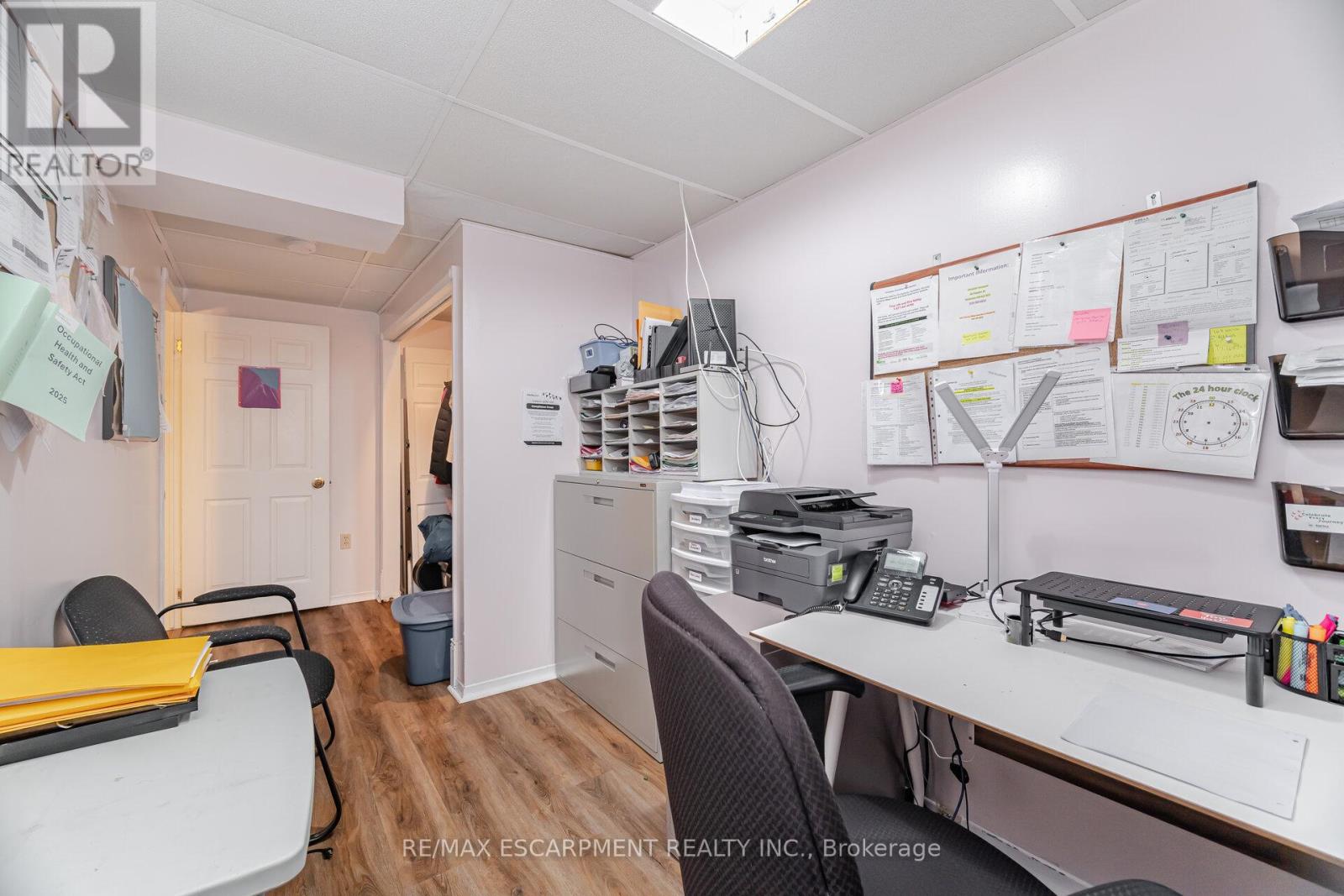 Photo 41 of 178 Athenia Drive, Hamilton ON