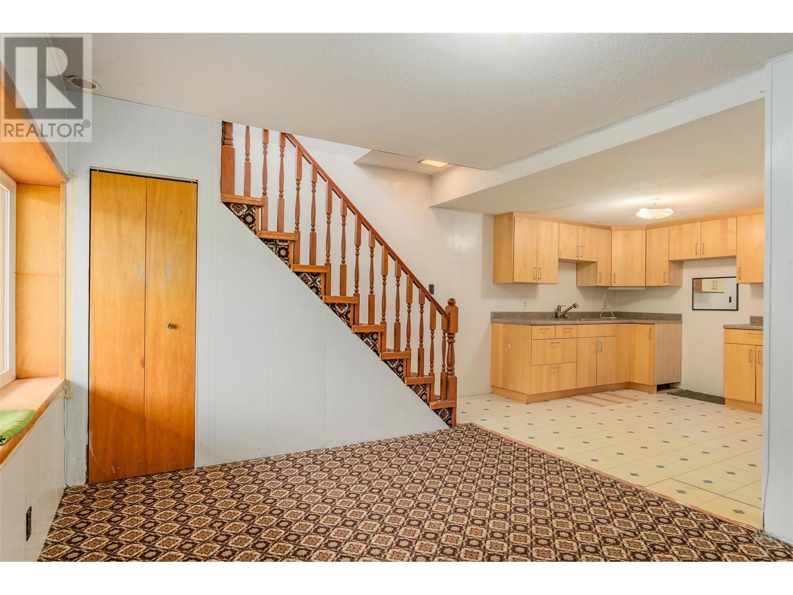 Photo 23 of 1518 Slocan Street, Nelson BC